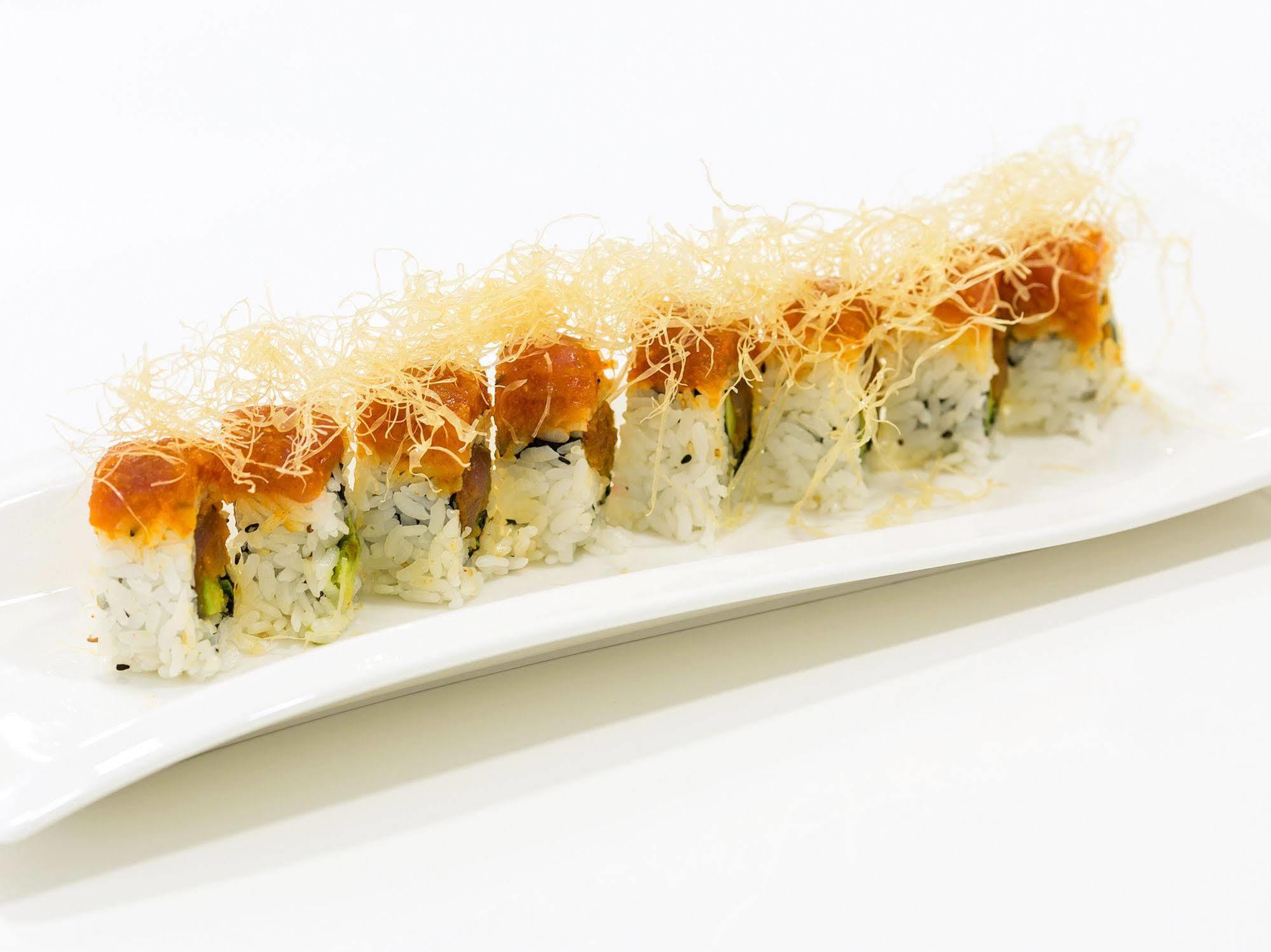 Merchants Crown Suites And Spa Прага Экстерьер фото A sushi roll
